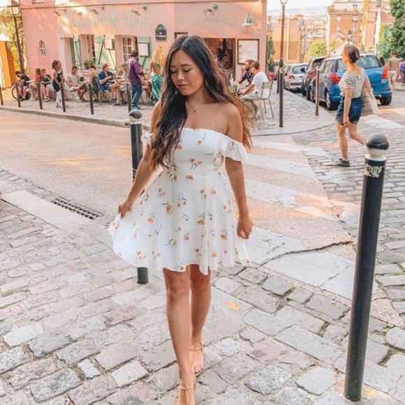 NEW Lulus White Yellow Daisy Floral Ruffle Off The Shoulder Mini Dress - Picture 4 of 8